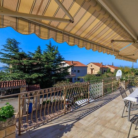 Apartamento Dragan Dramalj Exterior foto